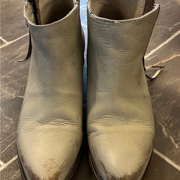 Freebird Onyx Booties - Picture 4 of 7